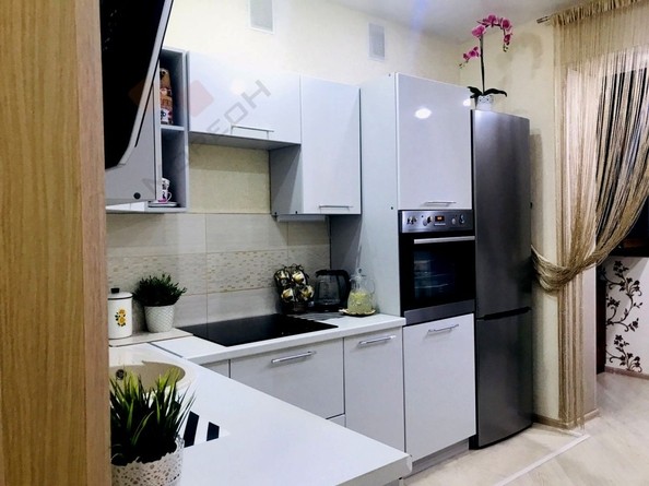 
   Продам 2-комнатную, 35.4 м², Бжегокайская ул, 31/5Ак1

. Фото 1.