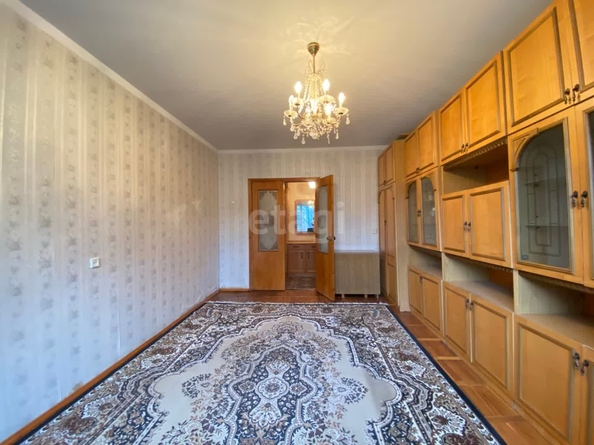 
   Продам 3-комнатную, 70.5 м², Короткая 2-я ул, 12

. Фото 2.