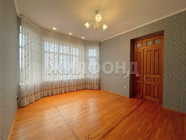 
  Продается дом 695 м². Фото 25.