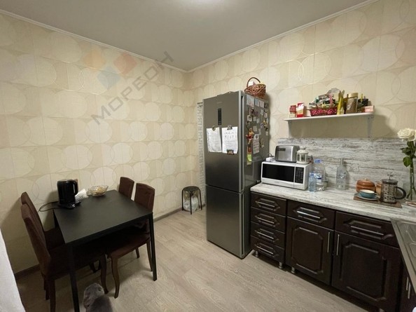 
   Продам 1-комнатную, 42.7 м², Гагарина ул, 155к2

. Фото 10.