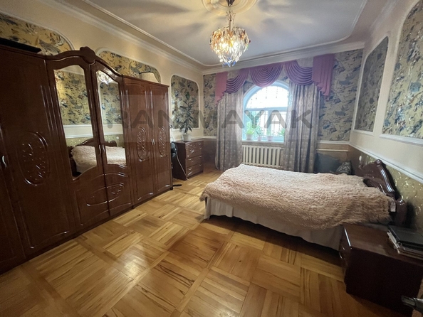 
   Продам дом, 350 м², Майкоп

. Фото 4.