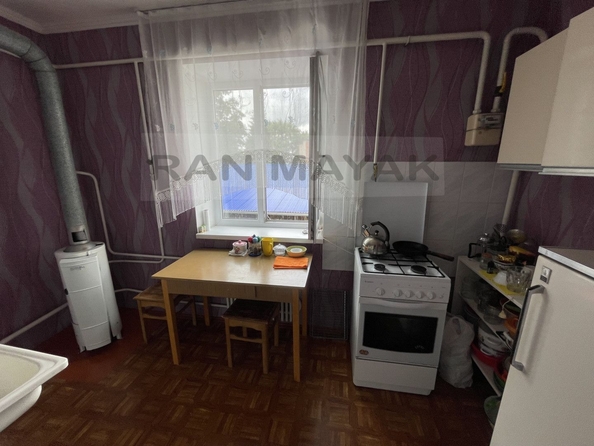 
   Продам 2-комнатную, 44 м², Курганная 2-я ул, 700

. Фото 4.