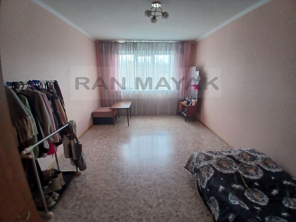 
   Продам 3-комнатную, 92.5 м², Кооперативная (Сад тер. СНТ) ул, 94

. Фото 4.