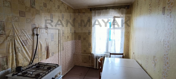 
   Продам 3-комнатную, 58 м², Молодежная ул, 6

. Фото 3.