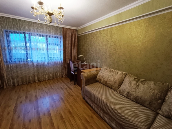 
   Продам 3-комнатную, 74.7 м², Гончарова ул, 101

. Фото 8.