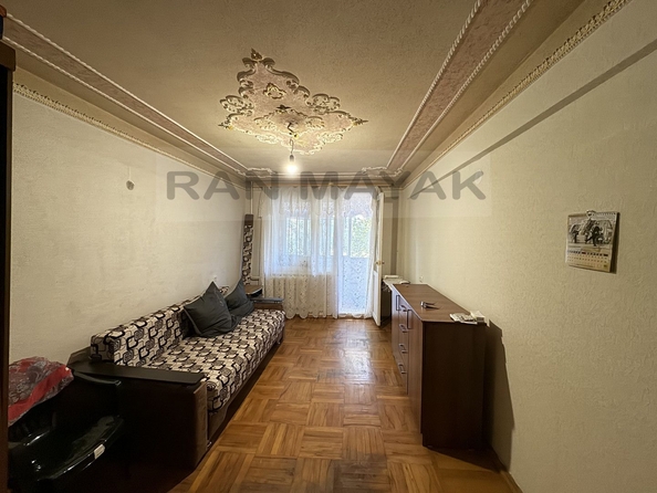 
   Продам 3-комнатную, 70 м², 12 Марта пер, 134К2

. Фото 1.