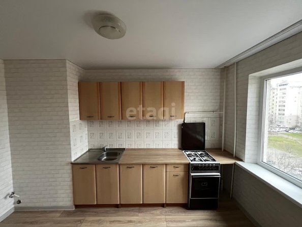 
   Продам 2-комнатную, 57 м², Юннатов ул, 2В

. Фото 1.