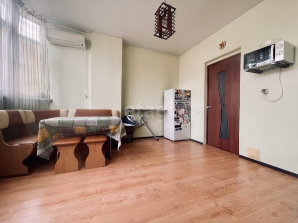 
   Продам 1-комнатную, 38.4 м², Космическая ул, 88к1

. Фото 5.