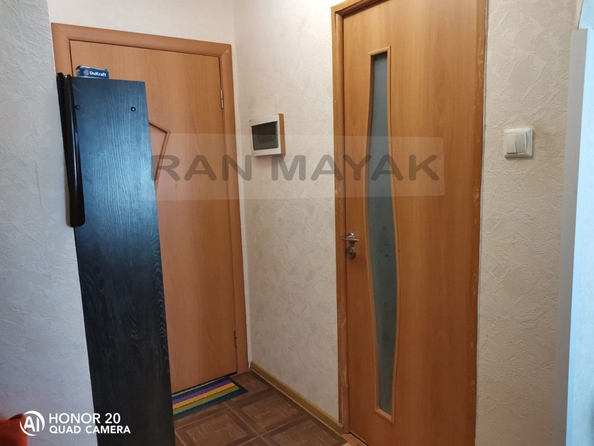 
   Продам 1-комнатную, 31.5 м², Молодежная ул, 10

. Фото 4.