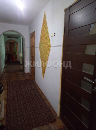 
   Продам 4-комнатную, 87 м², Бытха ул, 42

. Фото 2.