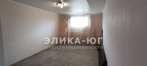
   Продам 4-комнатную квартира, 97.3 м², Строителей ул

. Фото 4.