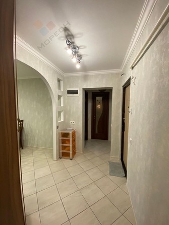 
   Продам 2-комнатную, 52 м², Думенко ул, 6

. Фото 7.