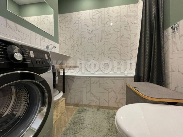 
   Продам 1-комнатную, 33.9 м², Западный Обход ул, 39/2кор.1

. Фото 11.