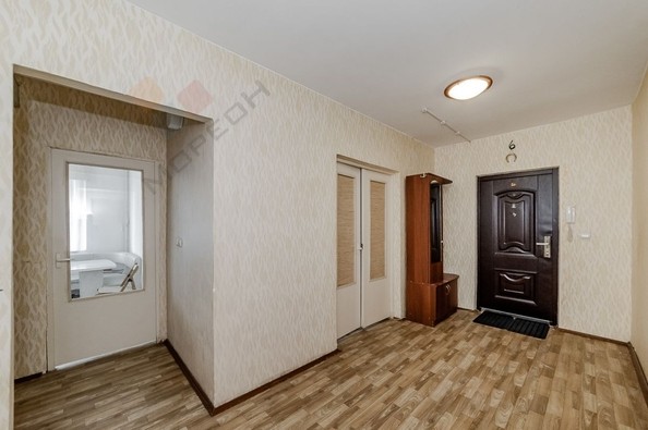 
   Продам 2-комнатную, 66.1 м², 9-я Тихая ул, 5

. Фото 9.