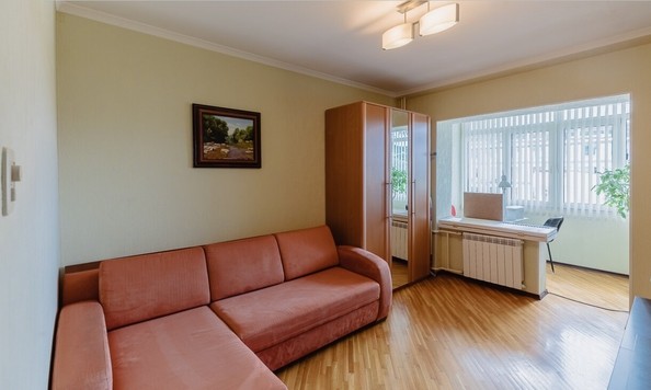 
   Продам 2-комнатную, 62 м², Севастопольская ул, 31

. Фото 3.