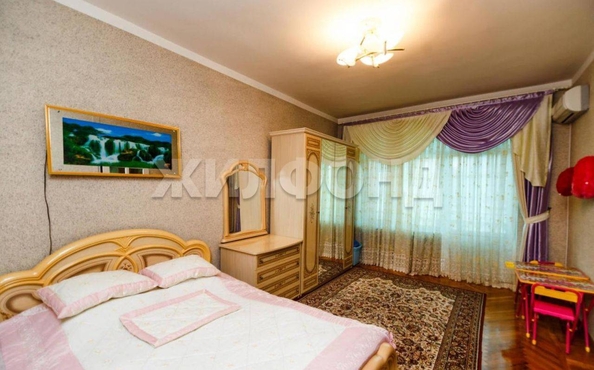 
   Продам дом, 520 м², Сочи

. Фото 11.