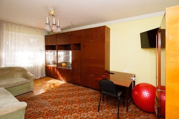 
   Продам 2-комнатную, 44 м², Димитрова ул, 162

. Фото 2.