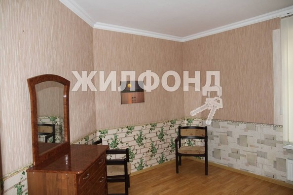 
   Продам 4-комнатную, 126.2 м², Рахманинова пер, 49/17

. Фото 7.