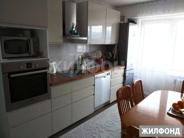
   Продам 2-комнатную, 75.6 м², Урожайная ул, 71/1с1

. Фото 5.