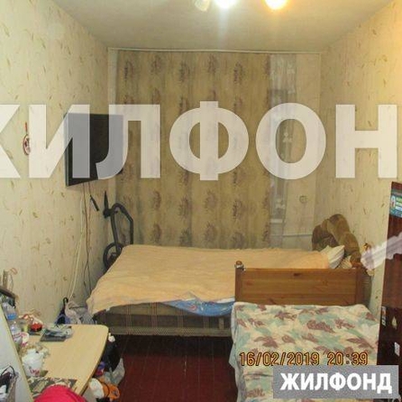 
   Продам 2-комнатную, 45 м², Конституции СССР ул, 38

. Фото 4.