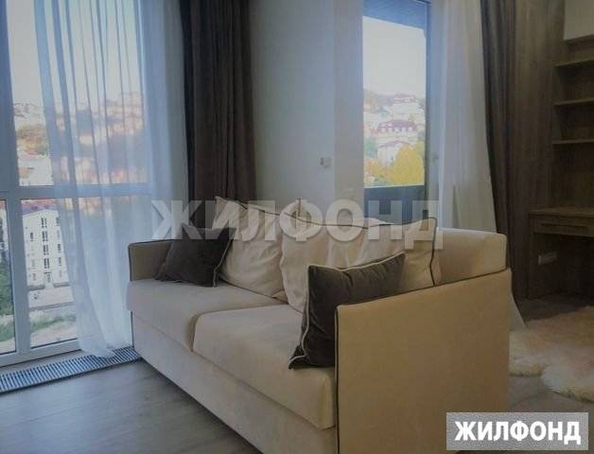 
   Продам 1-комнатную, 40 м², Полтавская ул, 21

. Фото 1.