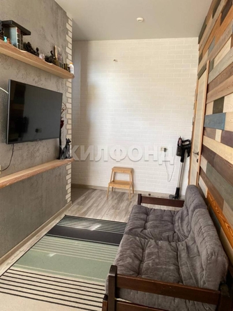 
   Продам 3-комнатную, 42 м², Урожайная ул, 27Г

. Фото 4.