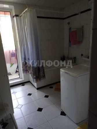 
   Продам 3-комнатную, 72.6 м², Рязанская ул, 30

. Фото 1.