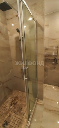 
   Продам 2-комнатную, 42 м², Молокова ул, 1

. Фото 9.