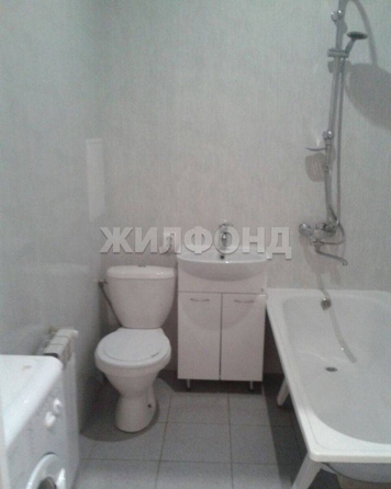 
   Продам 2-комнатную, 42 м², Яблочная ул, 25

. Фото 2.