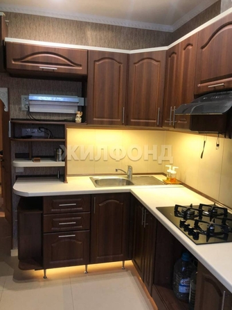 
   Продам 2-комнатную, 45 м², Тепличная ул, 40

. Фото 5.