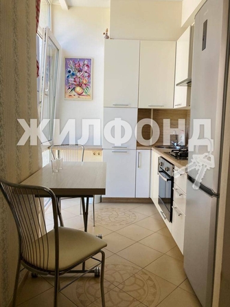 
   Продам 2-комнатную, 42 м², Тепличная ул, 16/1

. Фото 9.