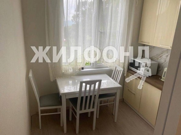 
   Продам 2-комнатную, 32 м², Прозрачная ул, 19

. Фото 7.