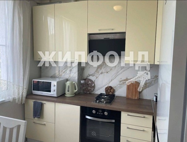 
   Продам 2-комнатную, 32 м², Прозрачная ул, 19

. Фото 9.