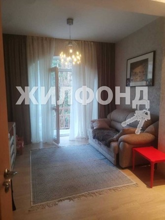 
   Продам 3-комнатную, 135 м², , 72/3

. Фото 5.