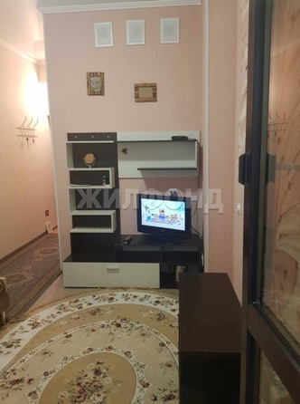 
   Продам 1-комнатную, 21 м², Санаторная ул, 40

. Фото 1.