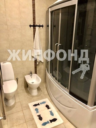 
   Продам 2-комнатную, 80 м², , 71

. Фото 12.