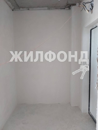 
   Продам студию, 25 м², Молодогвардейская ул, 2/80

. Фото 2.