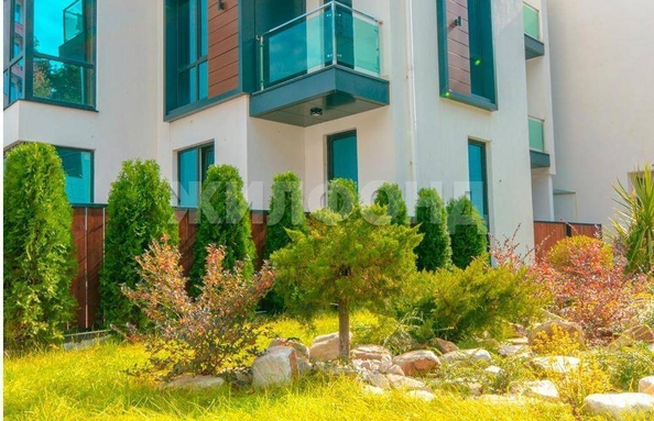 
   Продам 1-комнатную, 24.5 м², Виноградная ул, 219

. Фото 4.