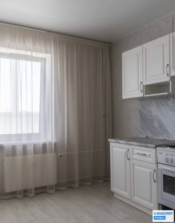 
   Продам 1-комнатную, 39 м², Кирилла Россинского ул, 3/2

. Фото 3.