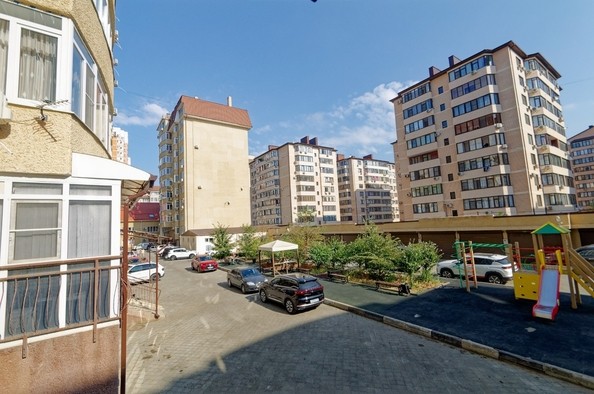 
   Продам 3-комнатную, 97 м², Владимирская ул, 55к6

. Фото 2.