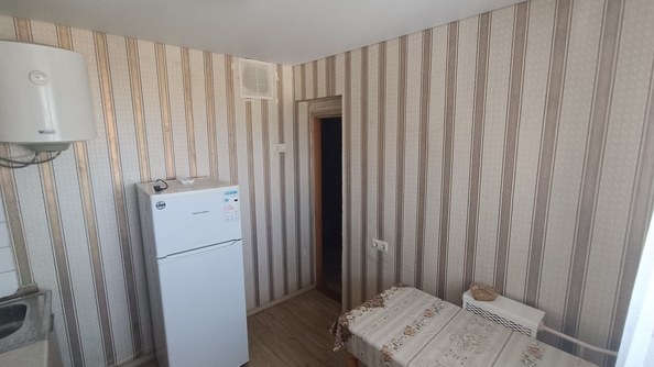 
   Продам 1-комнатную, 39 м², Терская ул, 186

. Фото 3.