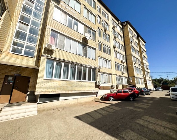 
   Продам 2-комнатную, 65.4 м², 1-го Мая ул, 299

. Фото 12.