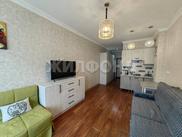 
   Продам студию, 28 м², Водораздельная ул, 10/2

. Фото 1.