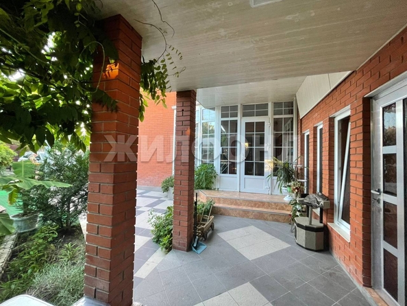 
   Продам дом, 234 м², Краснодар

. Фото 7.