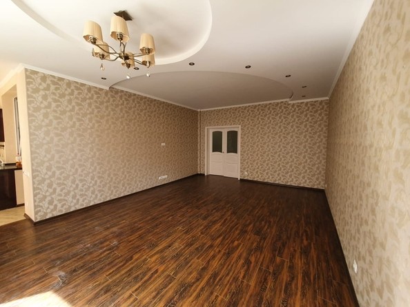 
   Продам 2-комнатную, 87 м², Красина ул, 9/1

. Фото 6.