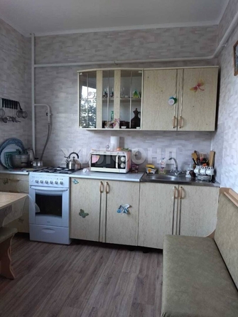 
   Продам 1-комнатную, 40 м², А.Макарова ул, 41

. Фото 5.