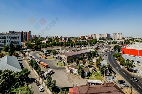 
   Продам 3-комнатную, 130 м², Дзержинского ул, 95

. Фото 21.