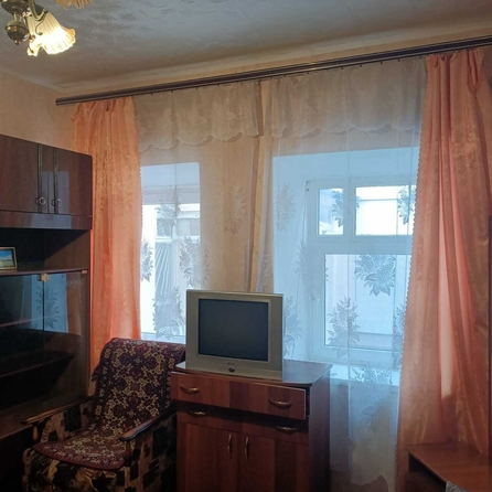 
   Продам 1-комнатную, 39 м², Крепостная ул, 73

. Фото 2.