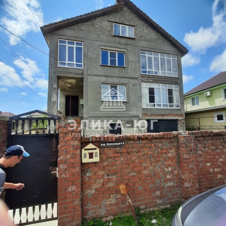 
  Продается дом, 360 м², поселок городского типа Новомихайловский
. Фото 3.