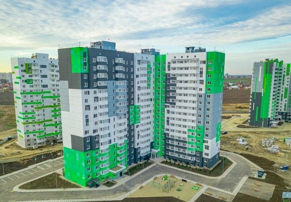 
   Продам 1-комнатную, 47.7 м², Генерала Трошева Г.Н. ул, 21

. Фото 9.